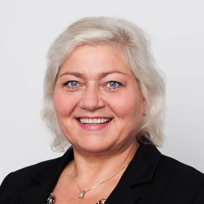 Myrle Dziak – Portrait