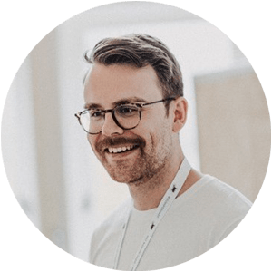 Hendric Mostert – Speaker